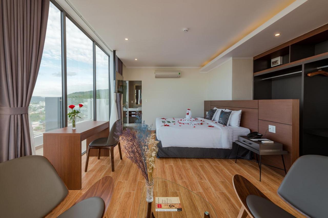 The Empire Hotel Phu Quoc Exterior foto